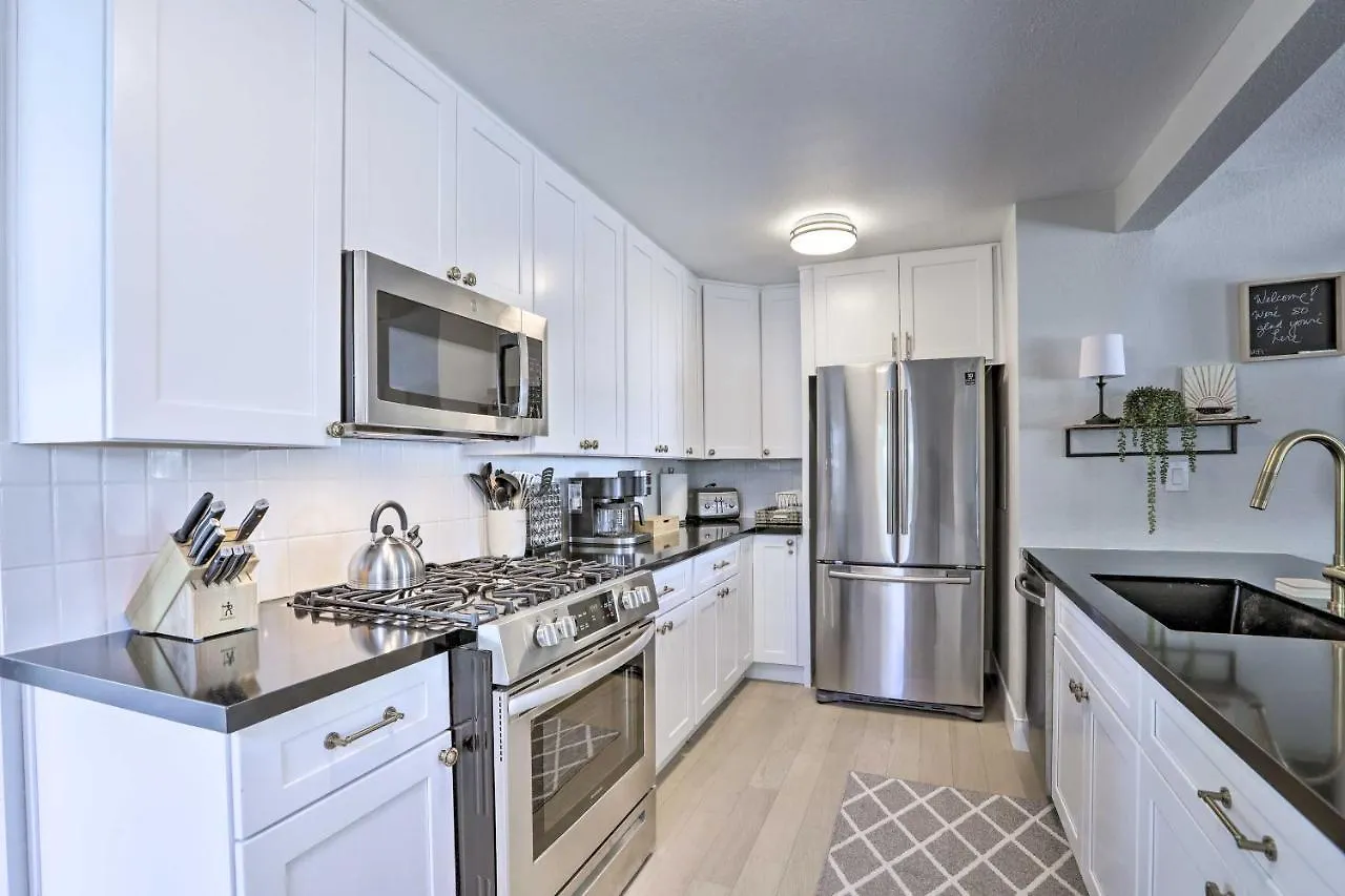 Holiday home Midtown Reno Oasis With Furnished Deck And Fire Pit Villa United States
